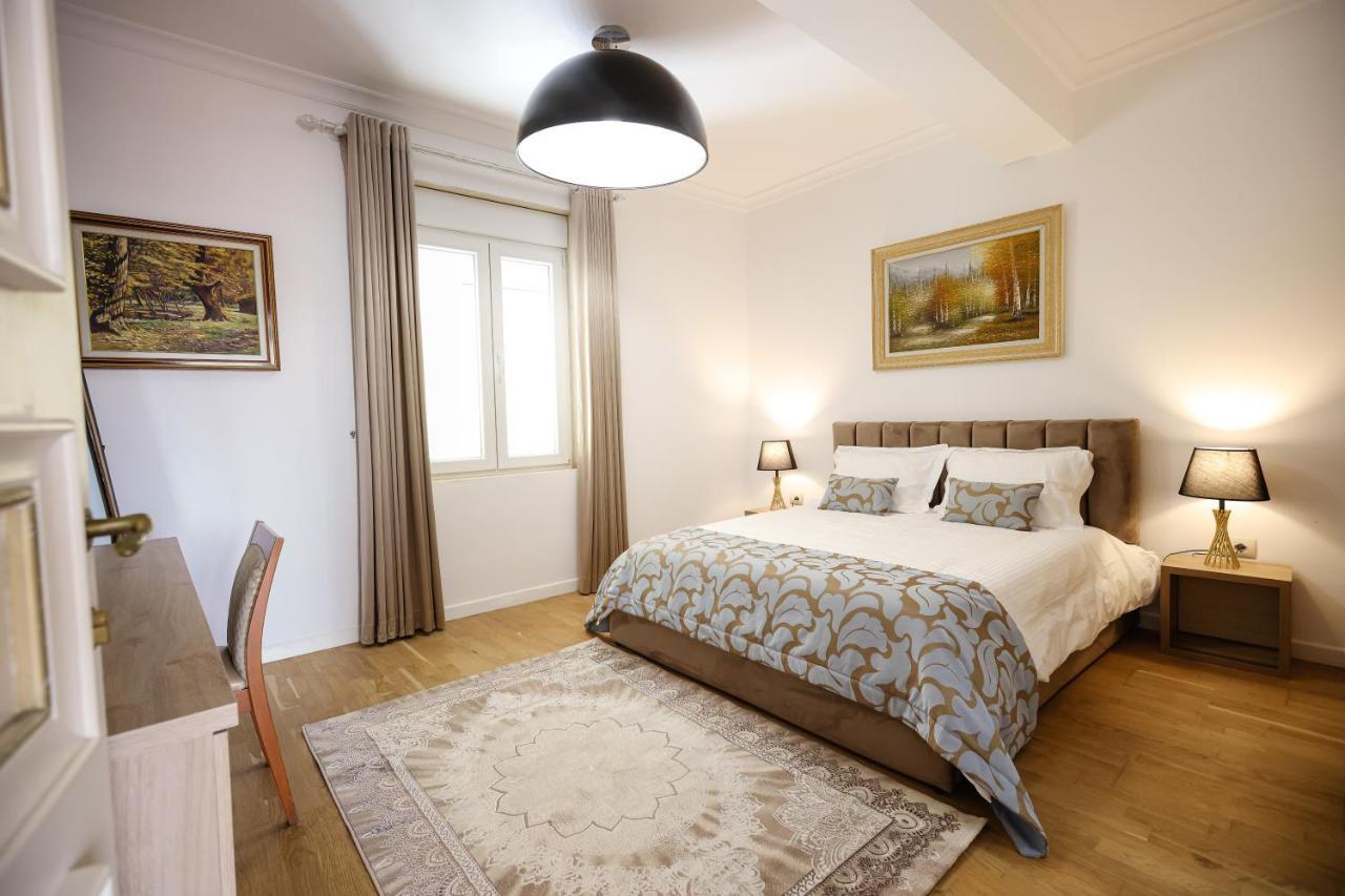Vila Ferdinand Modern Rooms In Tirana'S Center Extérieur photo